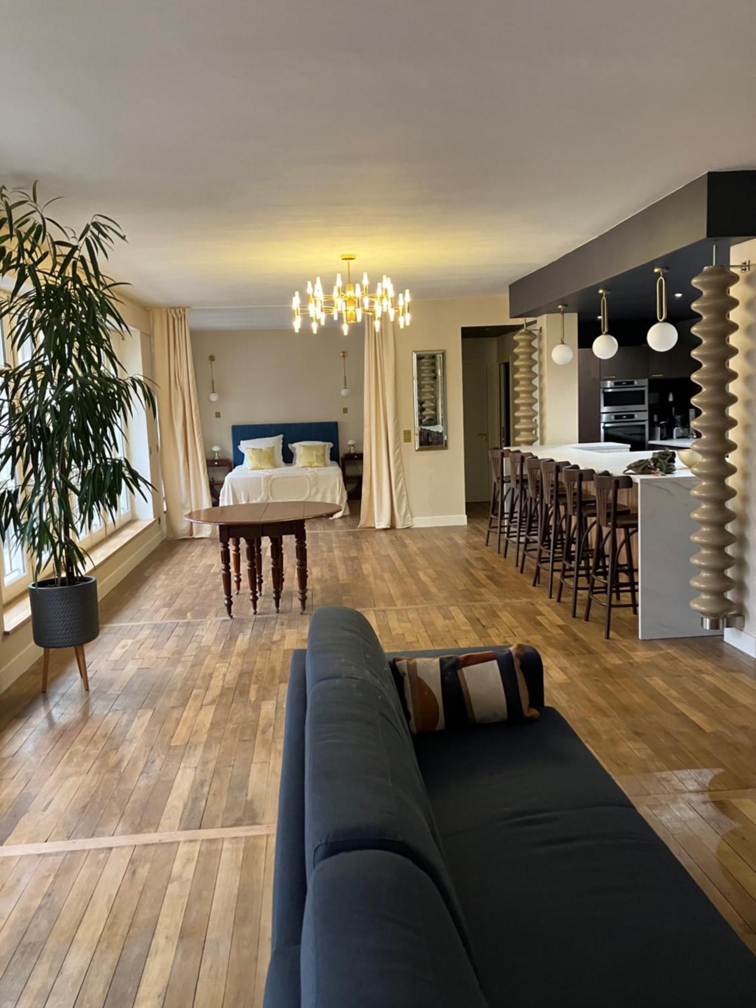 Loft Me - Entre Art Deco Et Loft A L'Americaine Perigueux Exterior photo